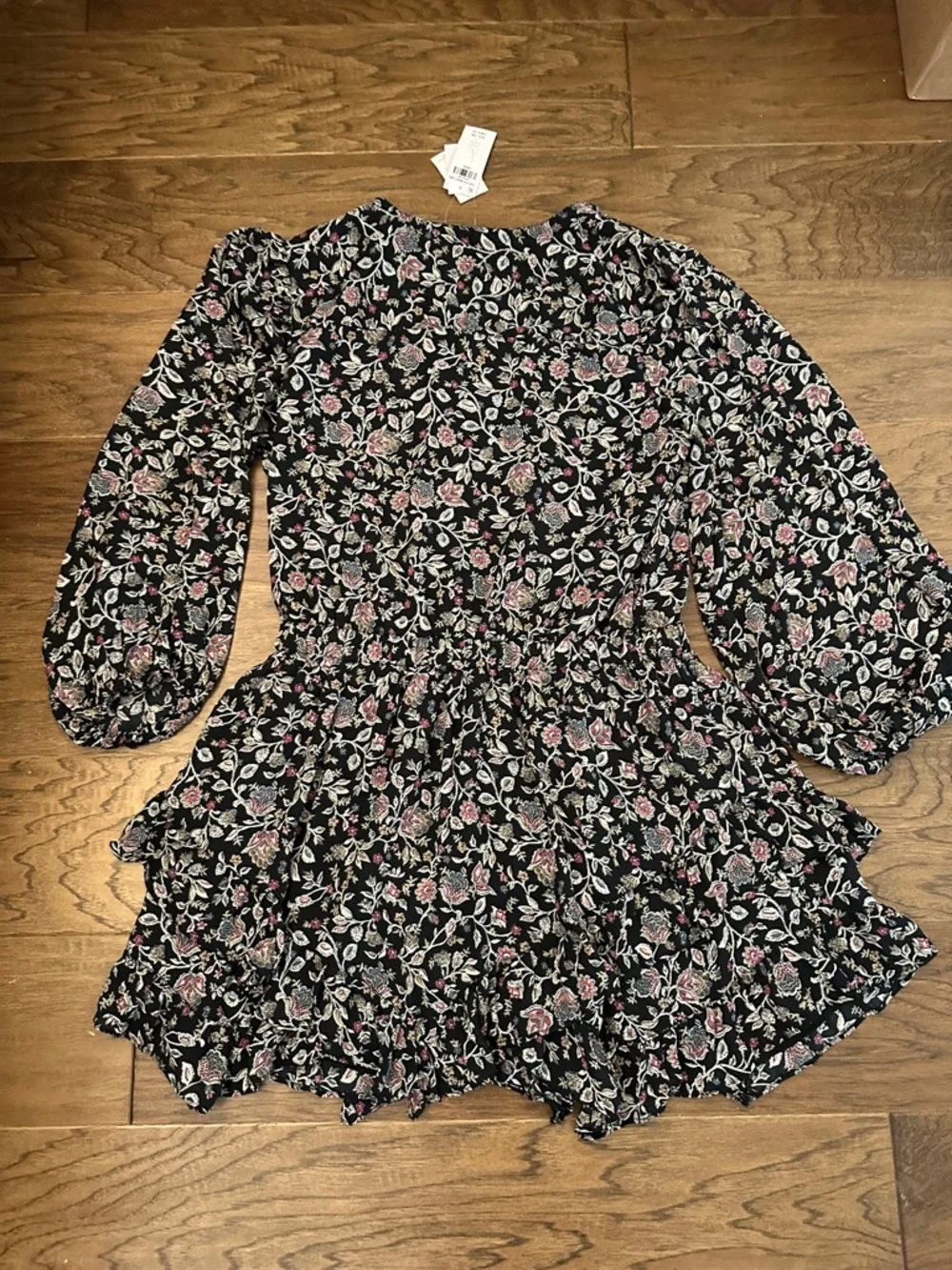 NWT Abercrombie & Fitch Long-Sleeve L whimsigoth Ruffle Mini Dress Black Floral - Picture 11 of 13